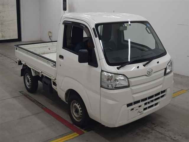 50656 DAIHATSU HIJET TRUCK S500P 2017 г. (MIRIVE Osaka)